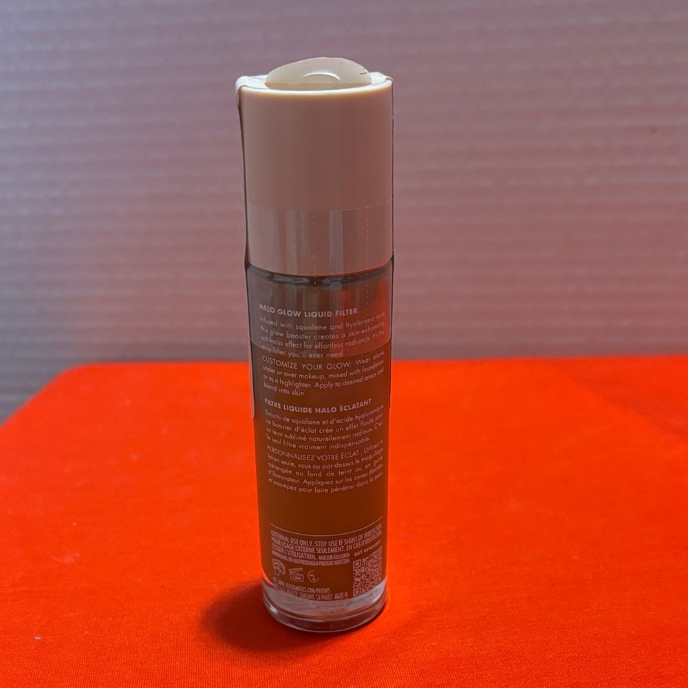 NEW ELF Halo Glow Liquid Filter - Medium/Tan - Picture 2 of 6
